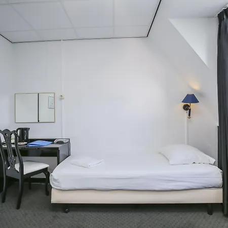 埃尔贝克兰德格德胡伊斯弗莱彻酒店 3*