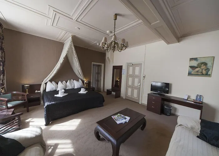 Fletcher Landgoed Te Hotel 3*